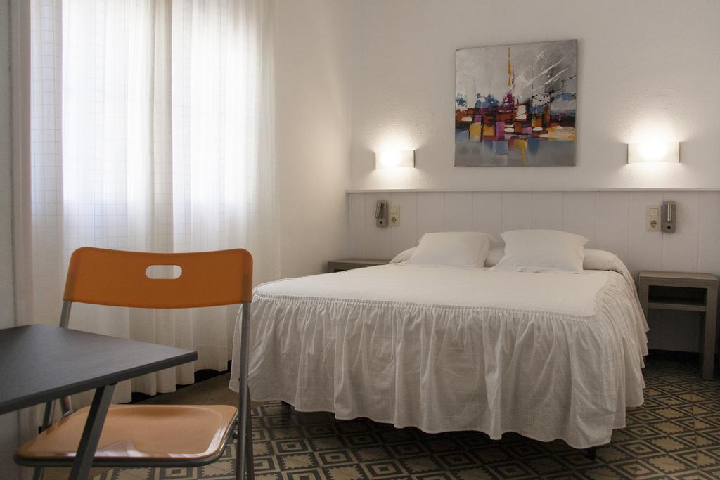 Hostal La Florida Llança Kültér fotó