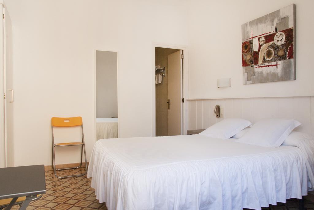 Hostal La Florida Llança Szoba fotó