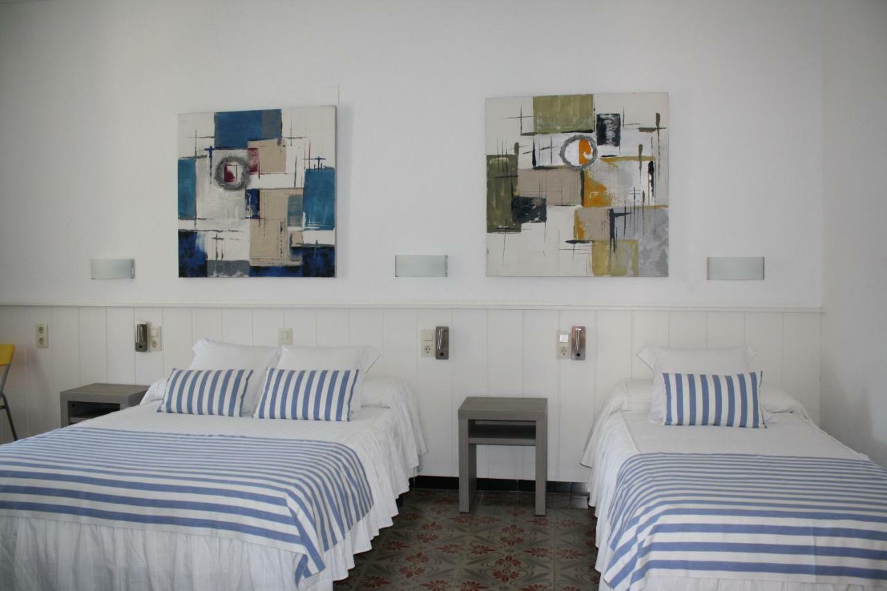 Hostal La Florida Llança Kültér fotó